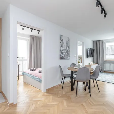 Family Spot By Vaya * Warschau