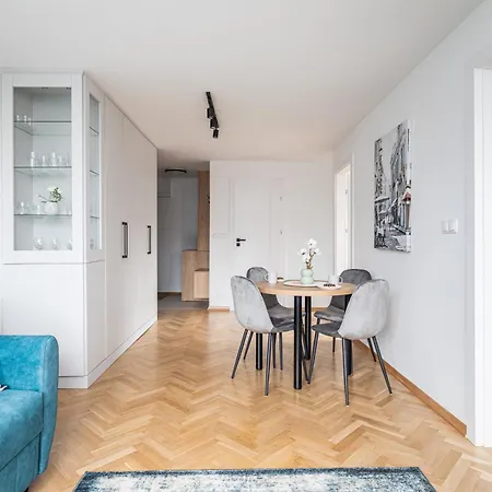 Family Spot By Vaya Varšava