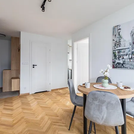 Family Spot By Vaya * Warschau